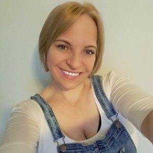 Meet your Posher, Ellen